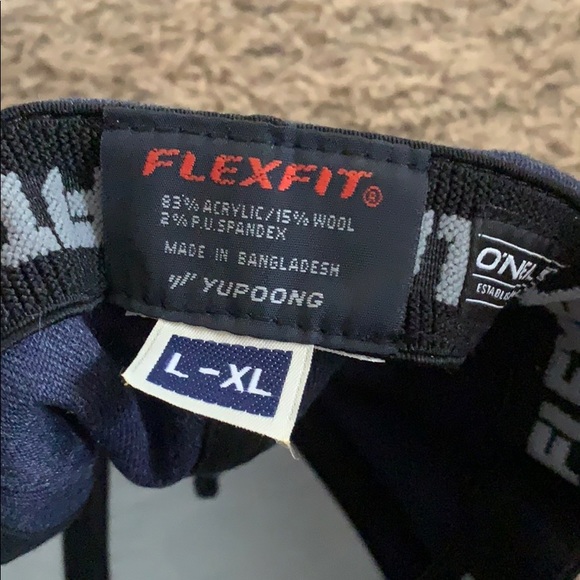 O’Neill FlexFit Hat - Picture 4 of 4